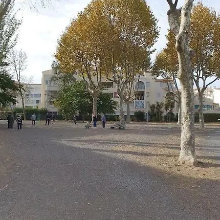 Appart Bord De Mer Dans Residence Avec Piscine Agde